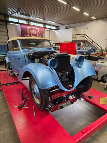 Lumo Automotive Adler 1937